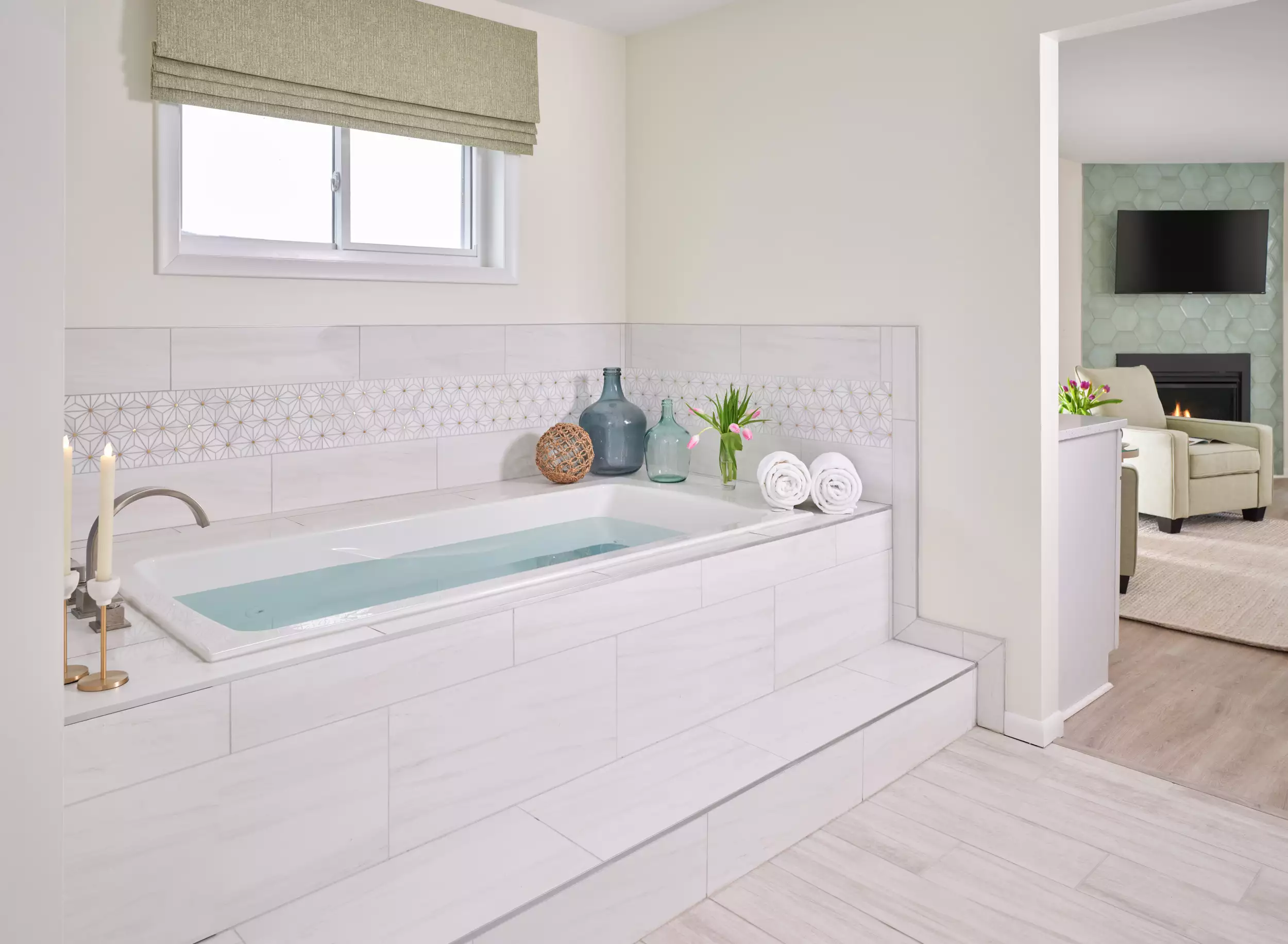 Two person jetted tub with modern finishes
